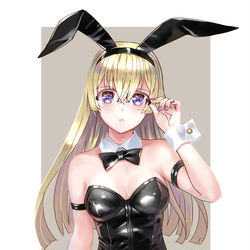 This is a pixiv picture whose title is 眼鏡バニーさん.