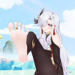This is a pixiv picture whose title is 旅行者，可以请你帮我洗脚么/旅人、私の足を洗ってもいいですか.