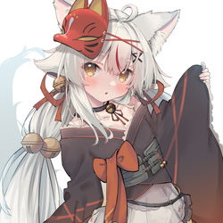 This is a pixiv picture whose title is 🦊.