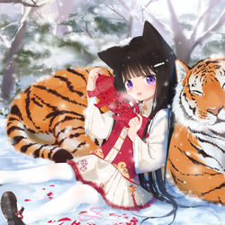This is a pixiv picture whose title is 和大猫咪一起跨年.