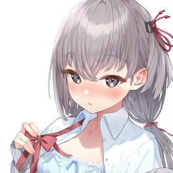 This is a pixiv picture whose title is 銀髪シンデレラバスト.