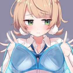 This is a pixiv picture whose title is 見せブラ　uimm….