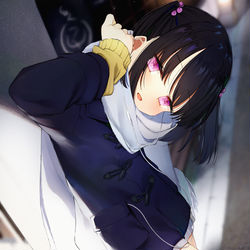This is a pixiv picture whose title is 遅れてきたのに笑顔な生足ちゃん。.