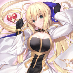 This is a pixiv picture whose title is アルトリア・キャスター.