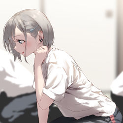 This is a pixiv picture whose title is 舌なめずりしちゃう女子.