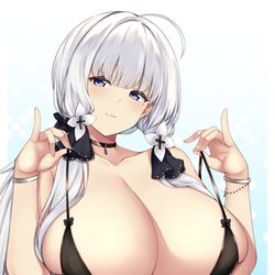 This is a pixiv picture whose title is 【アズレン】たわわ【イラストリアス】.