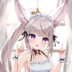 This is a pixiv picture whose title is 🦊メイドちゃん.