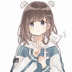This is a pixiv picture whose title is しろくまパーカー🐻‍❄️.