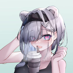 This is a pixiv picture whose title is 极光 奶茶.