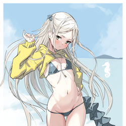 This is a pixiv picture whose title is ミニ丈パーカー.