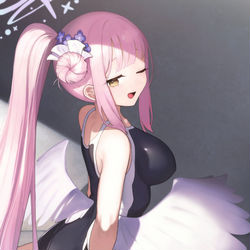 This is a pixiv picture whose title is 聖園ミカ.