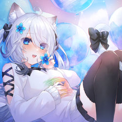 This is a pixiv picture whose title is 銀髪けもみみちゃん.