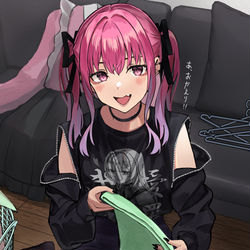 This is a pixiv picture whose title is 見た目は地雷系だけど実は家庭的な幼馴染.