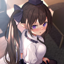 This is a pixiv picture whose title is お願いしたらちょっとだけ見せてくれたはたてちゃん.