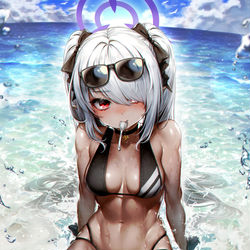 This is a pixiv picture whose title is イオリ(水着).