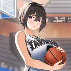This is a pixiv picture whose title is 注目されるのが苦手だけどどうしても視線を集めちゃうセンターちゃん.