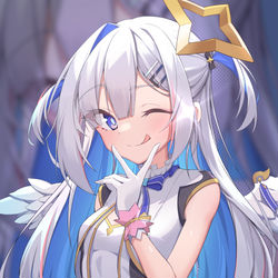 This is a pixiv picture whose title is アイドルかなた.
