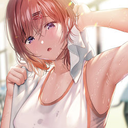 This is a pixiv picture whose title is トレーニング後の樋口円香ちゃんの全身をペロペロしたい♥.