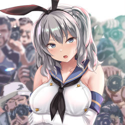 This is a pixiv picture whose title is 島風コスさせられる鹿島.