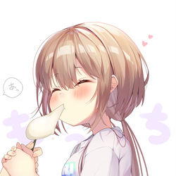 This is a pixiv picture whose title is 「もーらい！」.