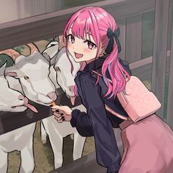 This is a pixiv picture whose title is どこに行っても楽しそうな見た目地雷系幼馴染.