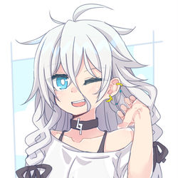 This is a pixiv picture whose title is IAちゃん詰め＋ONEちゃん.
