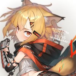 This is a pixiv picture whose title is 🦊🍰.