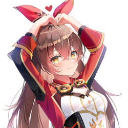 This is a pixiv picture whose title is Amber Heart Pose.