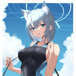 This is a pixiv picture whose title is 水着しろこ.