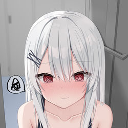 This is a pixiv picture whose title is 昔の水着を持ってきてしまった留年生.