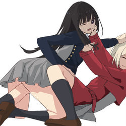 This is a pixiv picture whose title is Lycoris Recoil.