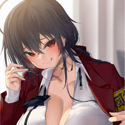 This is a pixiv picture whose title is 大鳳　制服　C100通販始まってます.