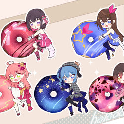 This is a pixiv picture whose title is ホロドーナツ🍩 0期生セット.