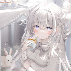 This is a pixiv picture whose title is 盗み食いがバレたメイド.