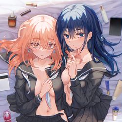 This is a pixiv picture whose title is 🧡💙.