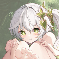 This is a pixiv picture whose title is ナヒーダの裸足捕獲~.