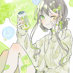 This is a pixiv picture whose title is シャインマスカット.