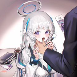 This is a pixiv picture whose title is 舌.