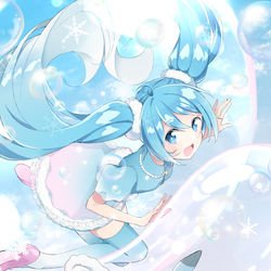 This is a pixiv picture whose title is シャボン玉と雪ミク.