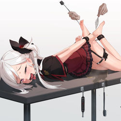 This is a pixiv picture whose title is 惩罚.