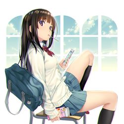 This is a pixiv picture whose title is 制服スマホ.