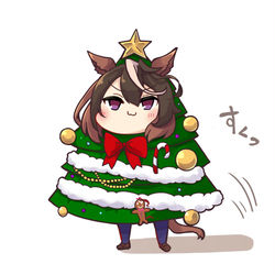 This is a pixiv picture whose title is トレセン名物自立型クリスマスツリー.