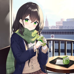 This is a pixiv picture whose title is 君もひとくち飲む？.