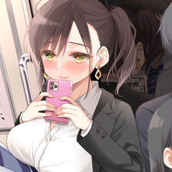 This is a pixiv picture whose title is 満員電車で胸が当たって恥ずかしそうなOLさん.