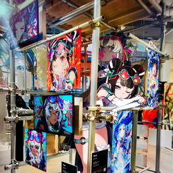 This is a pixiv picture whose title is Exhibition Girl.