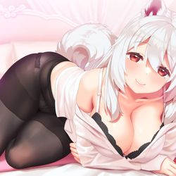 This is a pixiv picture whose title is お昼寝に誘うわんこ.