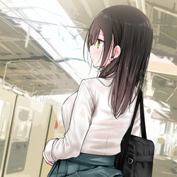This is a pixiv picture whose title is 「こっち見てんじゃないよ」.