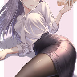 This is a pixiv picture whose title is 理系お姉さん(一部公開).