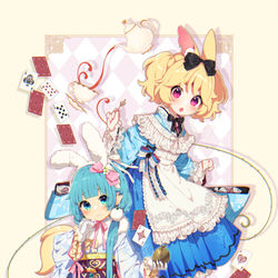 This is a pixiv picture whose title is 不思議の国のニコロニちゃん.