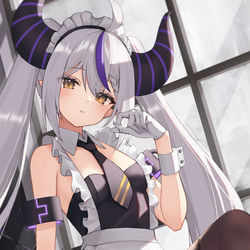 This is a pixiv picture whose title is 「いてくれたらそれでいいメイドラプ様」.
